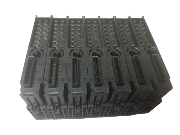 Siemens Simatic S7 6ES7132-4BD02-0AA0/ 6ES7131-4BD01-0AA0/ 6ES7 138-4CA01-0AA0 Modules