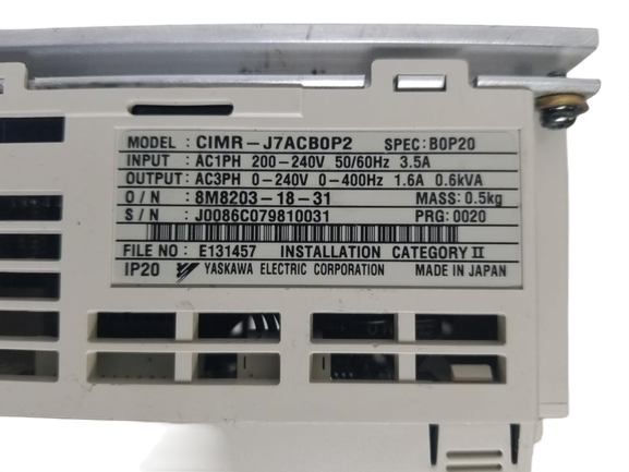 Yaskawa VS mini J7 CIMR-J7ACB0P2 Inverter Drive