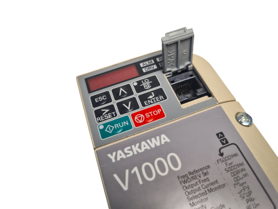 Yaskawa CIMR-VCBA0003BAA vector inverter