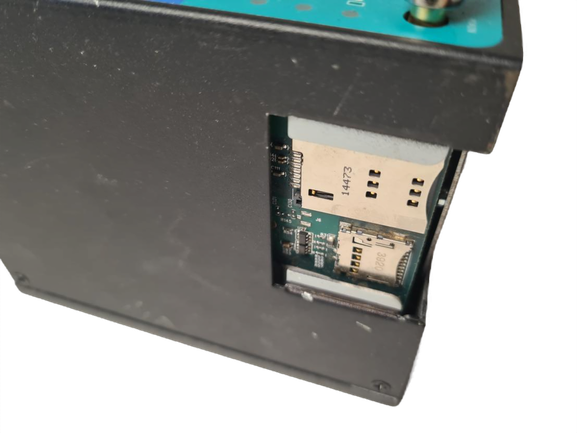 Robustel Industrial Cellular Router R3000-3P