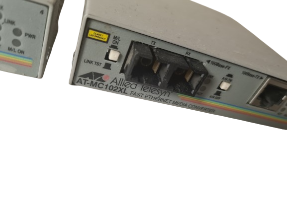 Allied Telesyn AT-MC102XL Fast Ethernet Media Converter