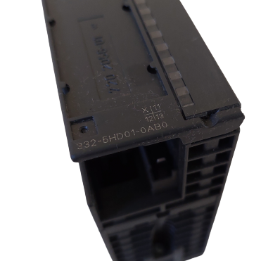 Siemens Simatic S7 6ES7332-5HD01-0AB0 Analog Output Module A04x12BIT