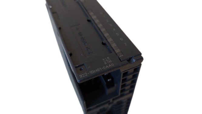 Siemens Model: 6ES7 322-1BH01-0AA0