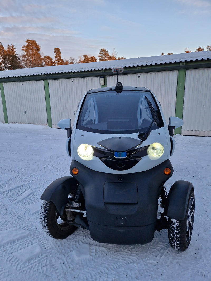 Remotely Controlled Renault Twizy L7e 2017 Electrical car - Autonomous Robot car - ASK FOR QUOTE