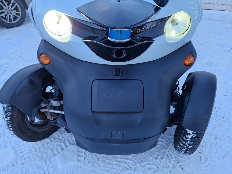 Remotely Controlled Renault Twizy L7e 2017 Electrical car - Autonomous Robot car - ASK FOR QUOTE
