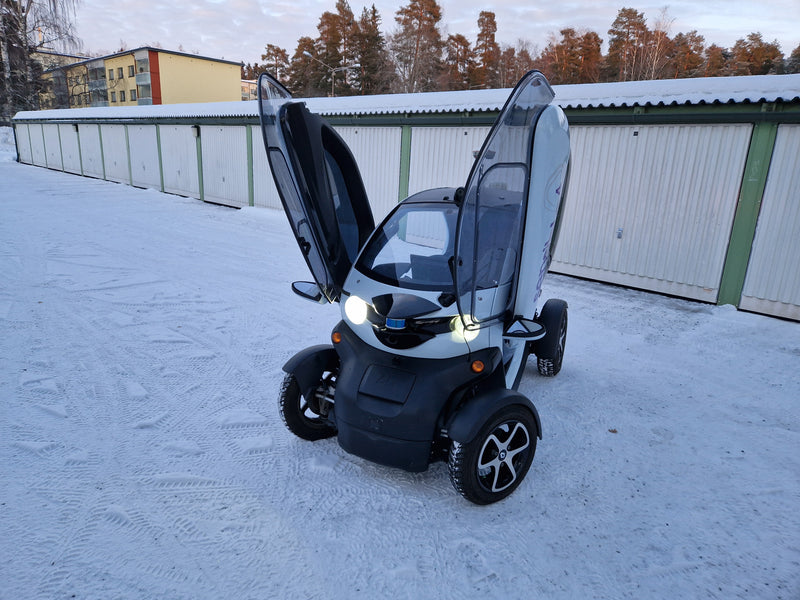 Remotely Controlled Renault Twizy L7e 2017 Electrical car - Autonomous Robot car - ASK FOR QUOTE
