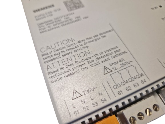 Siemens DXR2.E09-101A Compact room automation station
