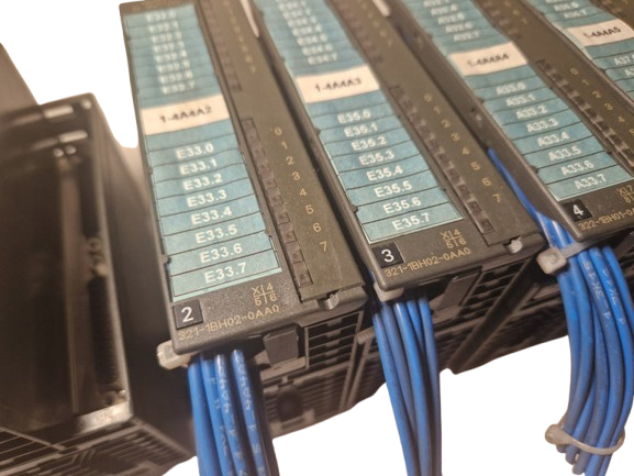 SIEMENS 6ES7361-3CA01-0AA0, 6ES7321-1BH01-0AA0, 6ES7322-1BH01-0AA0