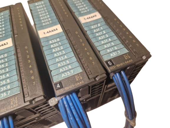 SIEMENS 6ES7361-3CA01-0AA0, 6ES7321-1BH01-0AA0, 6ES7322-1BH01-0AA0