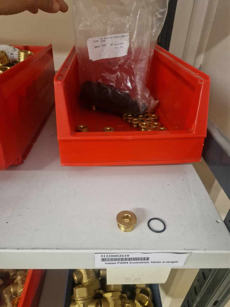 Brass Fittings Lot 14,000+ pcs | Messinkiosat Iso Erä | Jakotec | TA Hydronics (IMI) | Onnline, Merikarvian LVI-Tuote (MLVI) | Oras