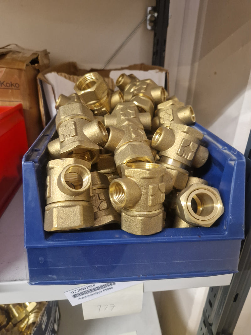 Brass Fittings Lot 14,000+ pcs | Messinkiosat Iso Erä | Jakotec | TA Hydronics (IMI) | Onnline, Merikarvian LVI-Tuote (MLVI) | Oras