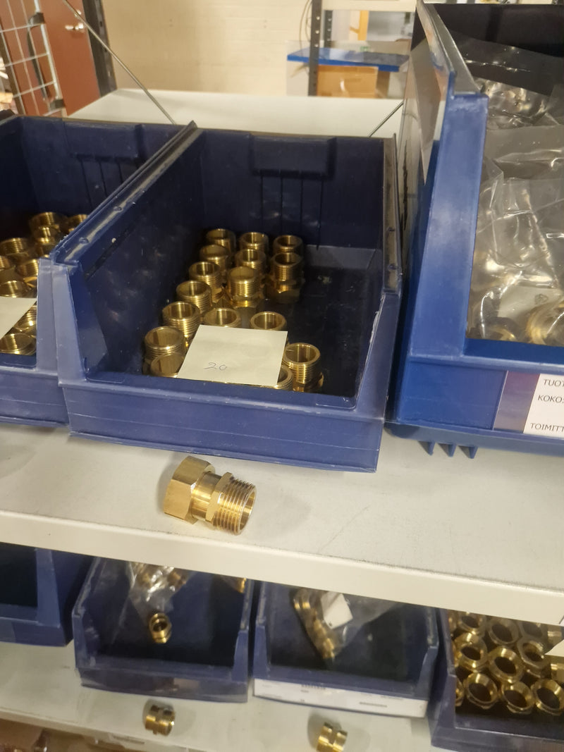 Brass Fittings Lot 14,000+ pcs | Messinkiosat Iso Erä | Jakotec | TA Hydronics (IMI) | Onnline, Merikarvian LVI-Tuote (MLVI) | Oras