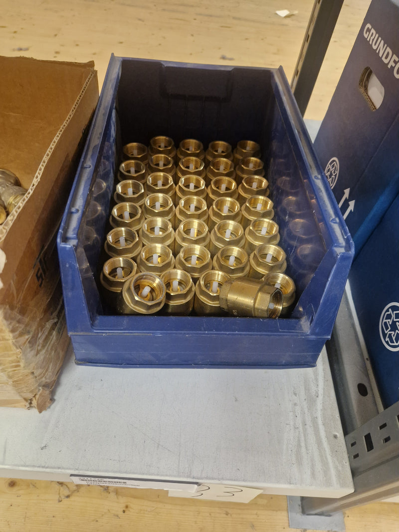 Brass Fittings Lot 14,000+ pcs | Messinkiosat Iso Erä | Jakotec | TA Hydronics (IMI) | Onnline, Merikarvian LVI-Tuote (MLVI) | Oras