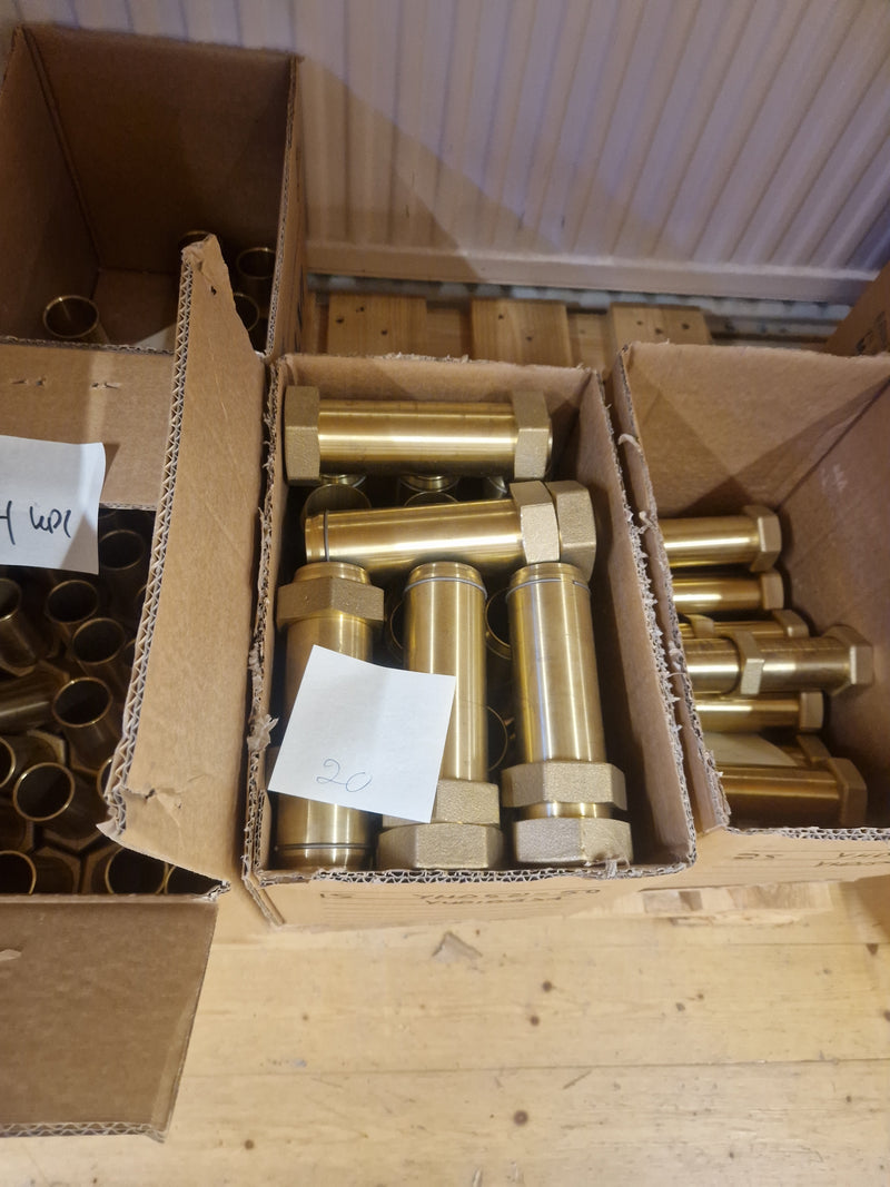 Brass Fittings Lot 14,000+ pcs | Messinkiosat Iso Erä | Jakotec | TA Hydronics (IMI) | Onnline, Merikarvian LVI-Tuote (MLVI) | Oras