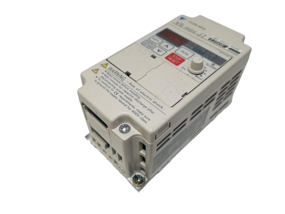 Yaskawa VS mini J7 CIMR-J7ACB0P2 Inverter Drive