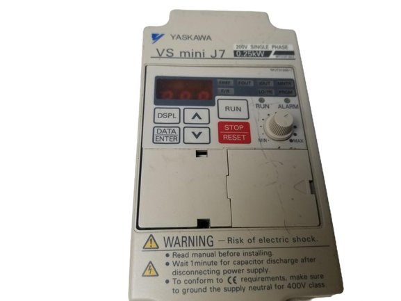 Yaskawa VS mini J7 CIMR-J7ACB0P2 Inverter Drive