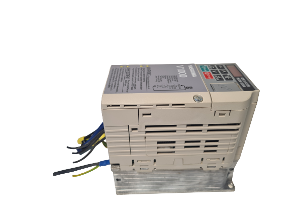 Yaskawa CIMR-VCBA0003BAA vector inverter