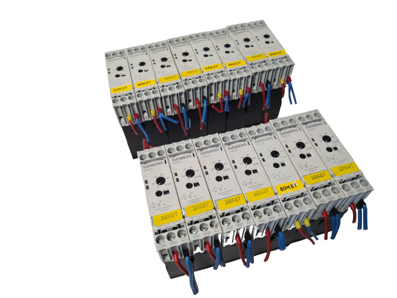 Siemens 3RP1525-1AP30 Sirius Time Relay Multifunctional 300v
