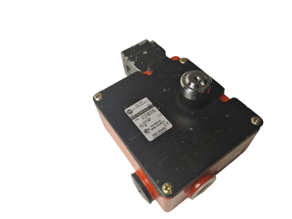 Allen-Bradley 802F-TA6SM11K-S7 Key Interlock Switch