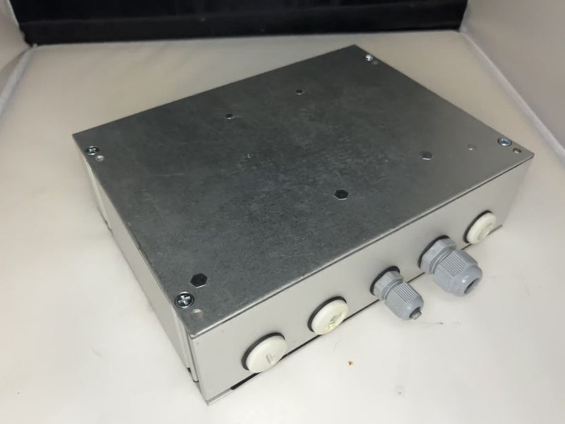 Emotion AB EMX-R 25S Soft Starter Controller V:R2 230VAC P/N 01-2174-11 Used