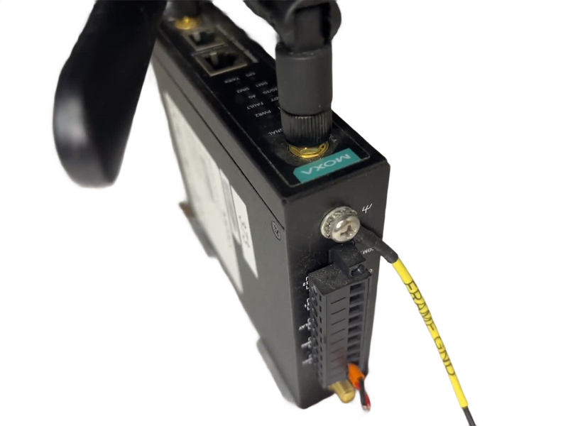 Moxa-OnCell-G3150A-view-10