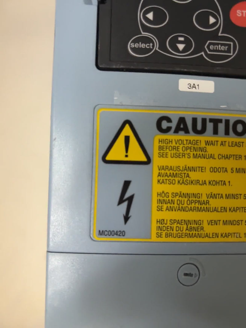 Vacon NXS VFD NXS00045A2H1SSS 380-500V 4.3A S/N 12404075 IP21 Used — Unit 1