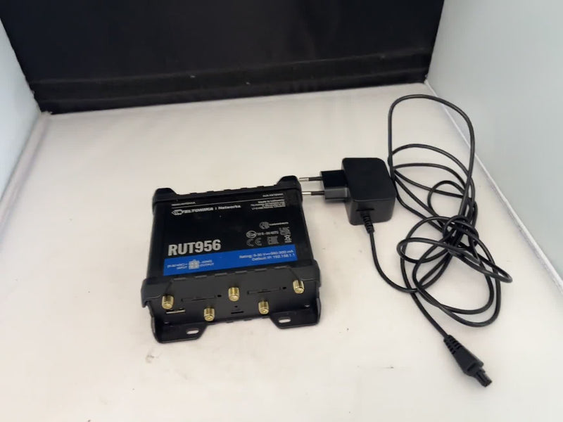 Teltonika RUT956 4G LTE Industrial Router with Power Adapter Used