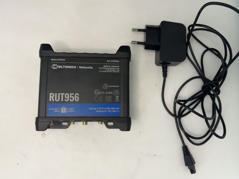 Teltonika RUT956 4G LTE Industrial Router with Power Adapter Used