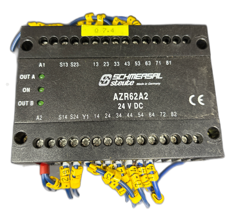 Schmersal AZR62A2 24VDC Safety Relay Output Expander Module 6 Enabling Paths