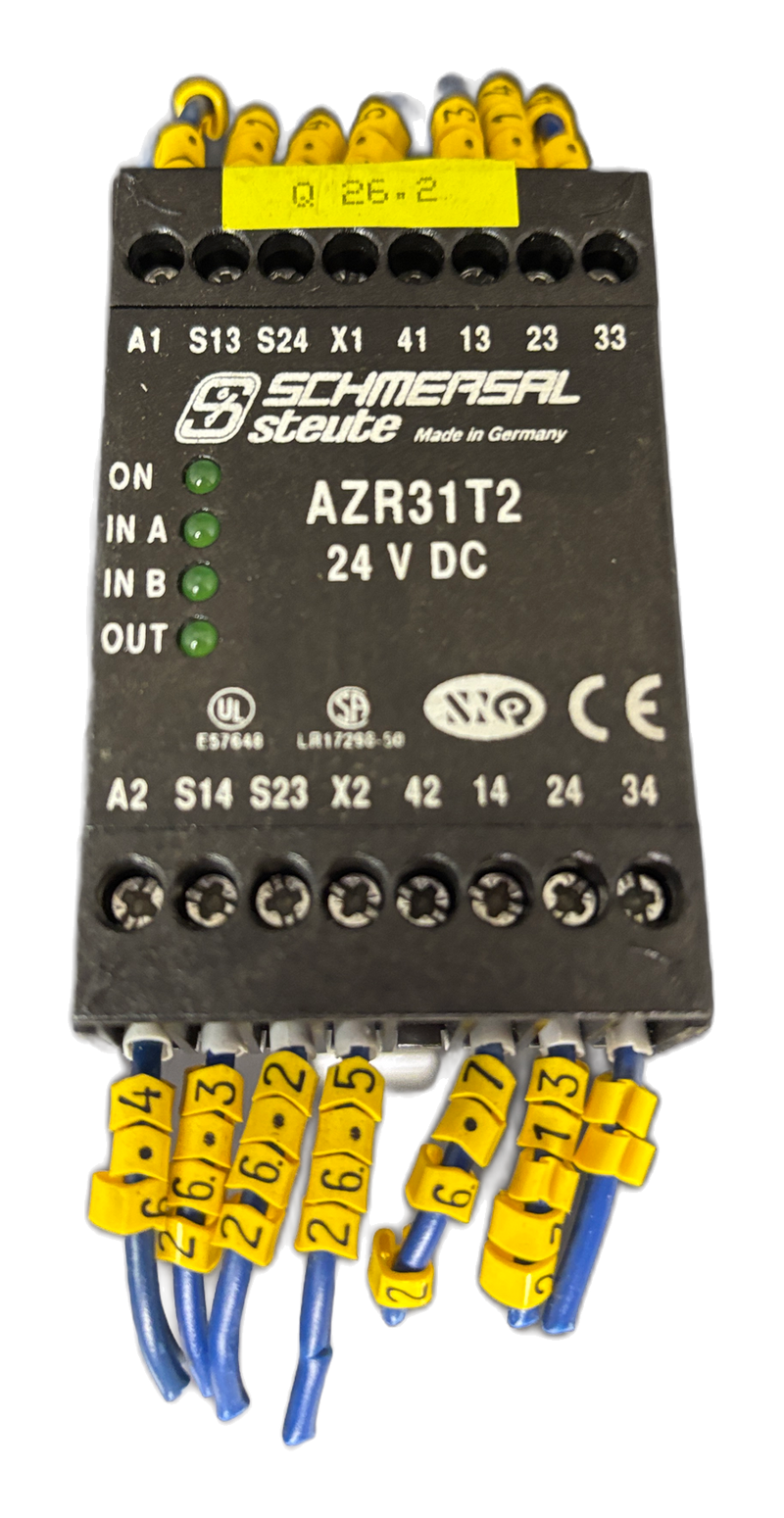 Schmersal AZR31T2 24VDC Safety Relay Guard Door E-Stop Monitor 3 Enabling Paths
