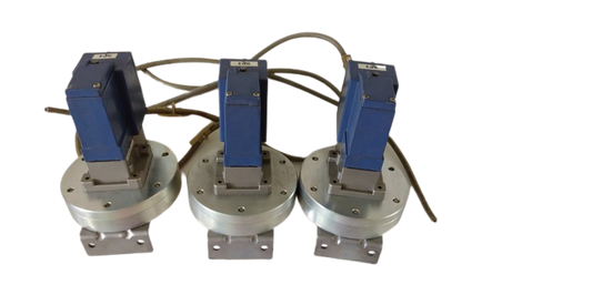 3x Telemecanique Nautilus Type XMLB010A2S13 Pressure Switch