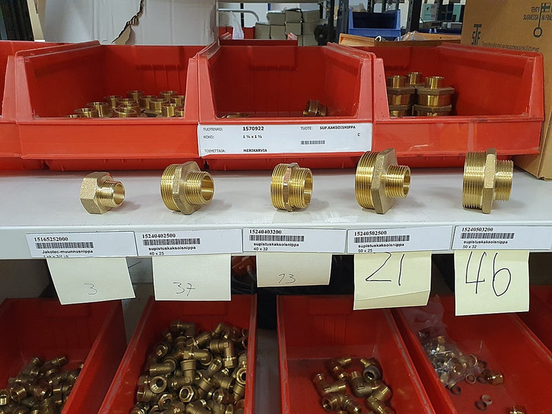 Brass Fittings Lot 14,000+ pcs | Messinkiosat Iso Erä