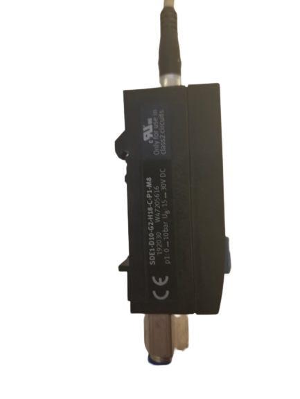 Festo Pressure sensor  SDE1-D10-G2-H18-C-P1-M8