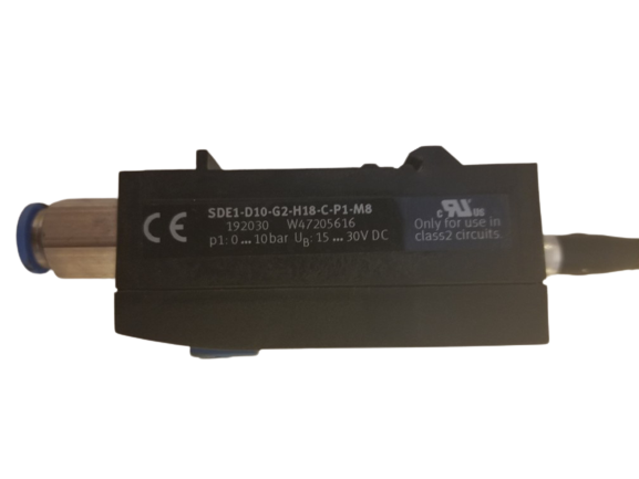 Festo Pressure sensor  SDE1-D10-G2-H18-C-P1-M8