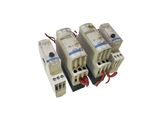 Schneider Electric RE7TL11BU ,RE11RAMU Timing Relay Telemecanique