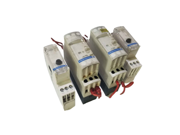 Schneider Electric RE7TL11BU ,RE11RAMU Timing Relay Telemecanique