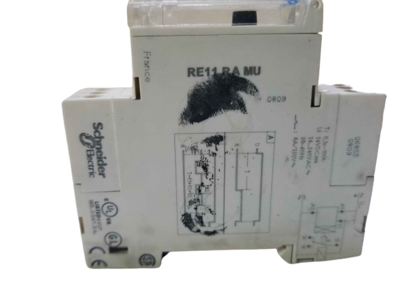 Schneider Electric RE7TL11BU ,RE11RAMU Timing Relay Telemecanique