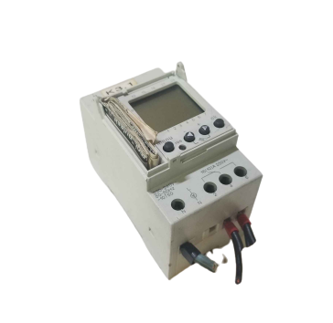 Merlin Gerin Programmable Time Switch 15850