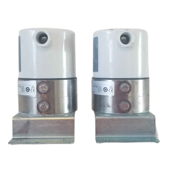 Siemens QBE63-DP02  Differential pressure sensor for liquids and gases (DC 0…10 V) 0…20 kPa