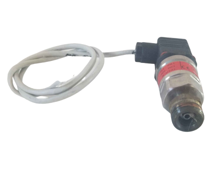 Danfoss pressure transmitter, 060G1100 MBS 3000  0.00 bar - 4.00 bar, 0.00 psi - 58.02 psi