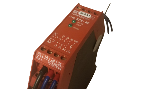 Schneider Electric Telemecanique XPSAC5121 XPS-AC
