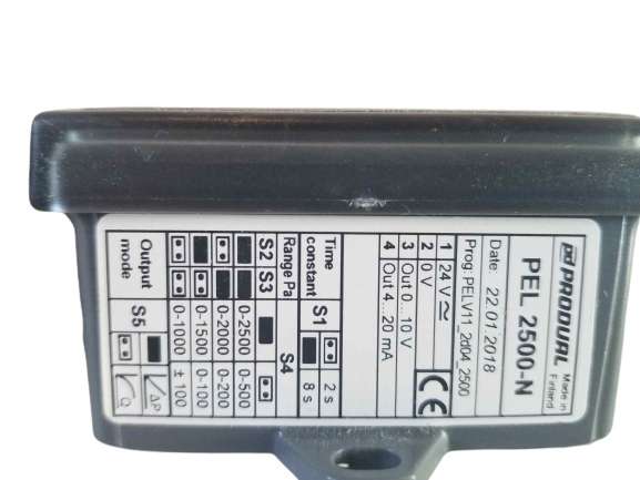Lot of 2x Produal PEL-N DP transmitter 0-10V 4-20mA 0-1000Pa