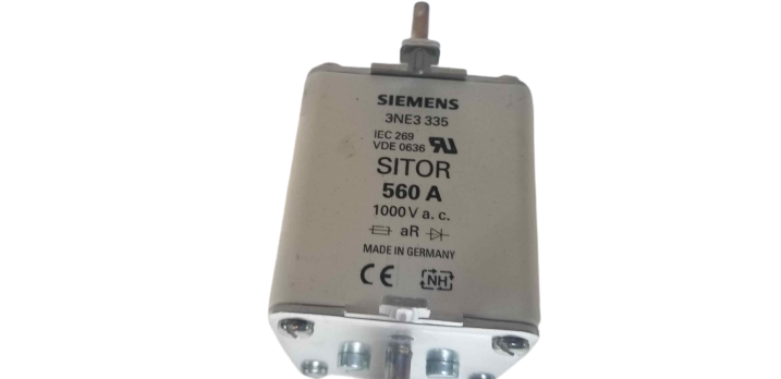 siemens 4011209004887 1PCS New FOR Siemens fuse 3NE3335 560A 1000V #Q6511 ZX