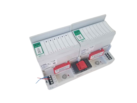 HoneyWell CLIOP824A Centraline PLC Controller 24VDC