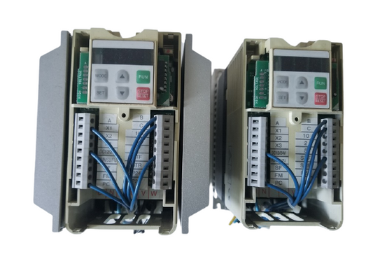 Mitsubishi FR-U120S-NO.4L-EC 0.4kw AC220-240V 50/60Hz Inverter drive