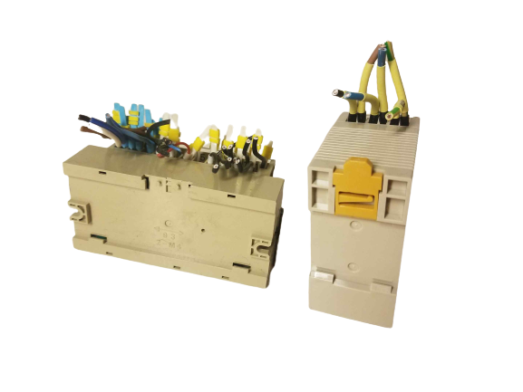 Omron SRT2-OD16-1 PLC remote terminal and Omron S82k-007712 Power supply