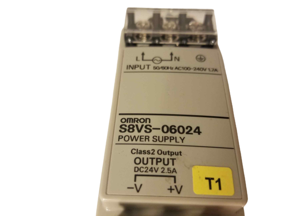 Omron CPM2C-20CDT1C-D Programmble Controller Input Unit CJ1W-ID211 and Omron S8VS-06024/ED2