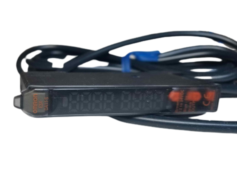 Omron E3X-DA11-S Digital Fiber Amplifier Sensor