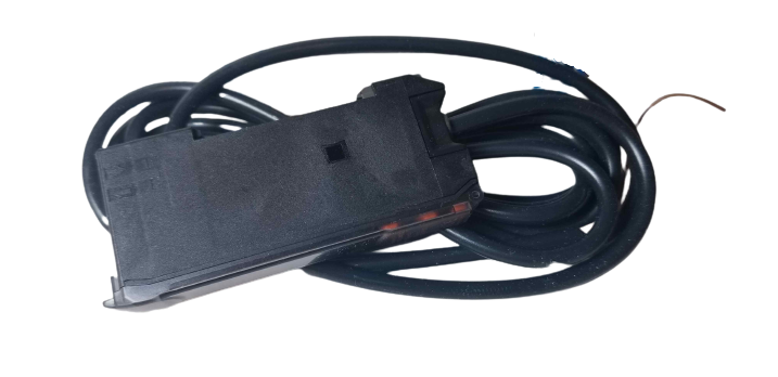 Omron E3X-DA11-S Digital Fiber Amplifier Sensor