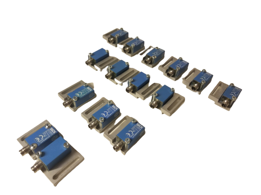 Lot of 15  SICK 7900205, IQ10-03BPS-KT1 , IQ standard inductive proximity sensor 10-30 VDC